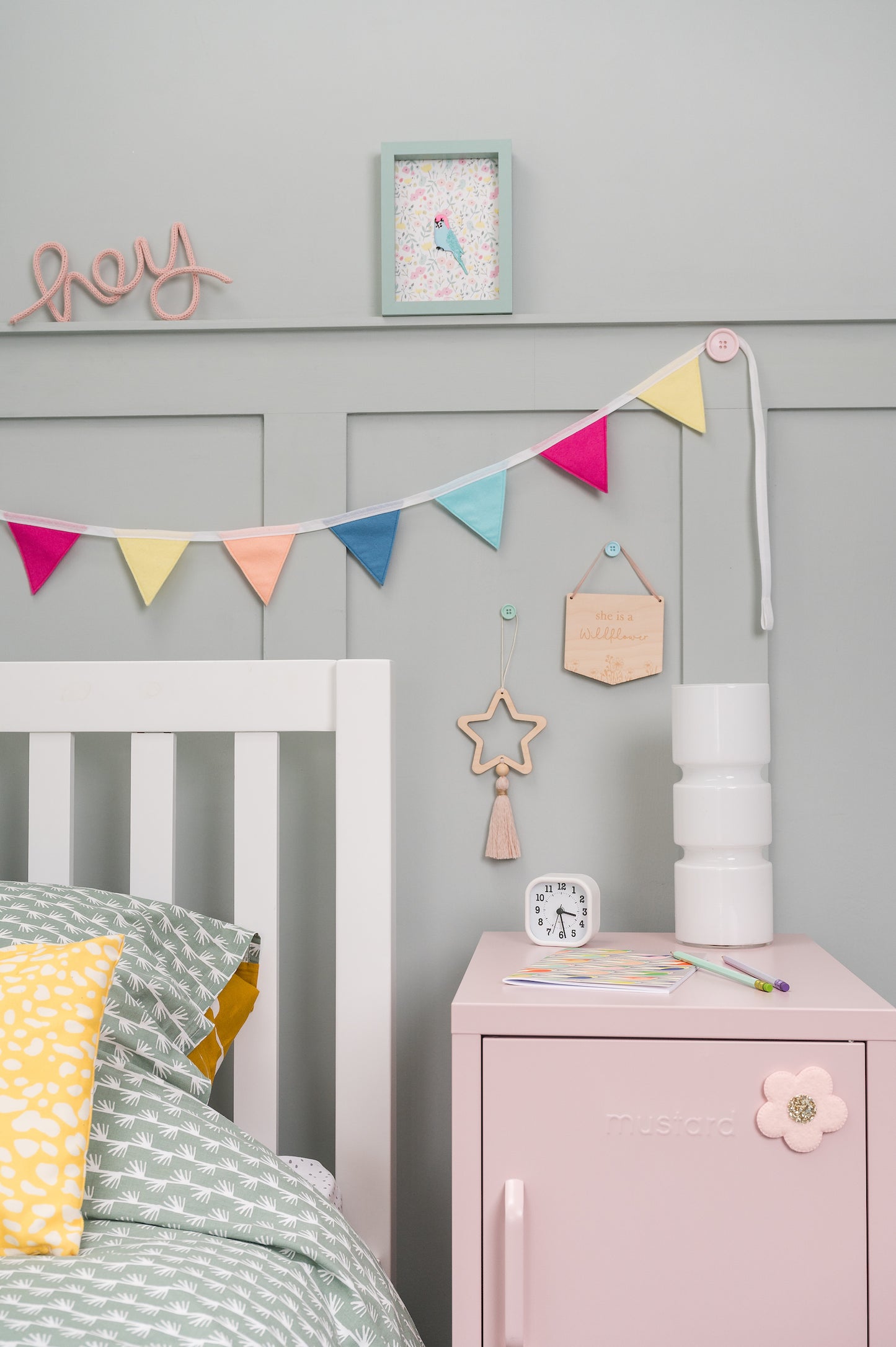 LOVELY BUTTON UPS ® Button Wall Hooks - Pastel Collection #01 TWO PACK