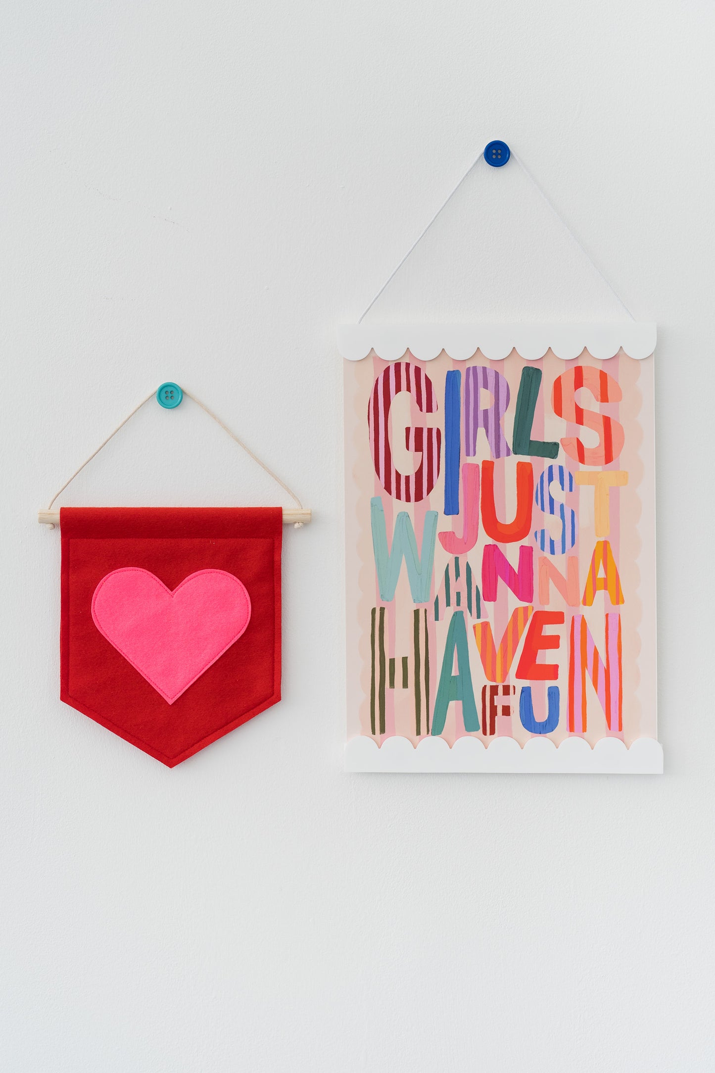 LOVELY BUTTON UPS ®  Button Wall Hooks - Colourful Collection #02
