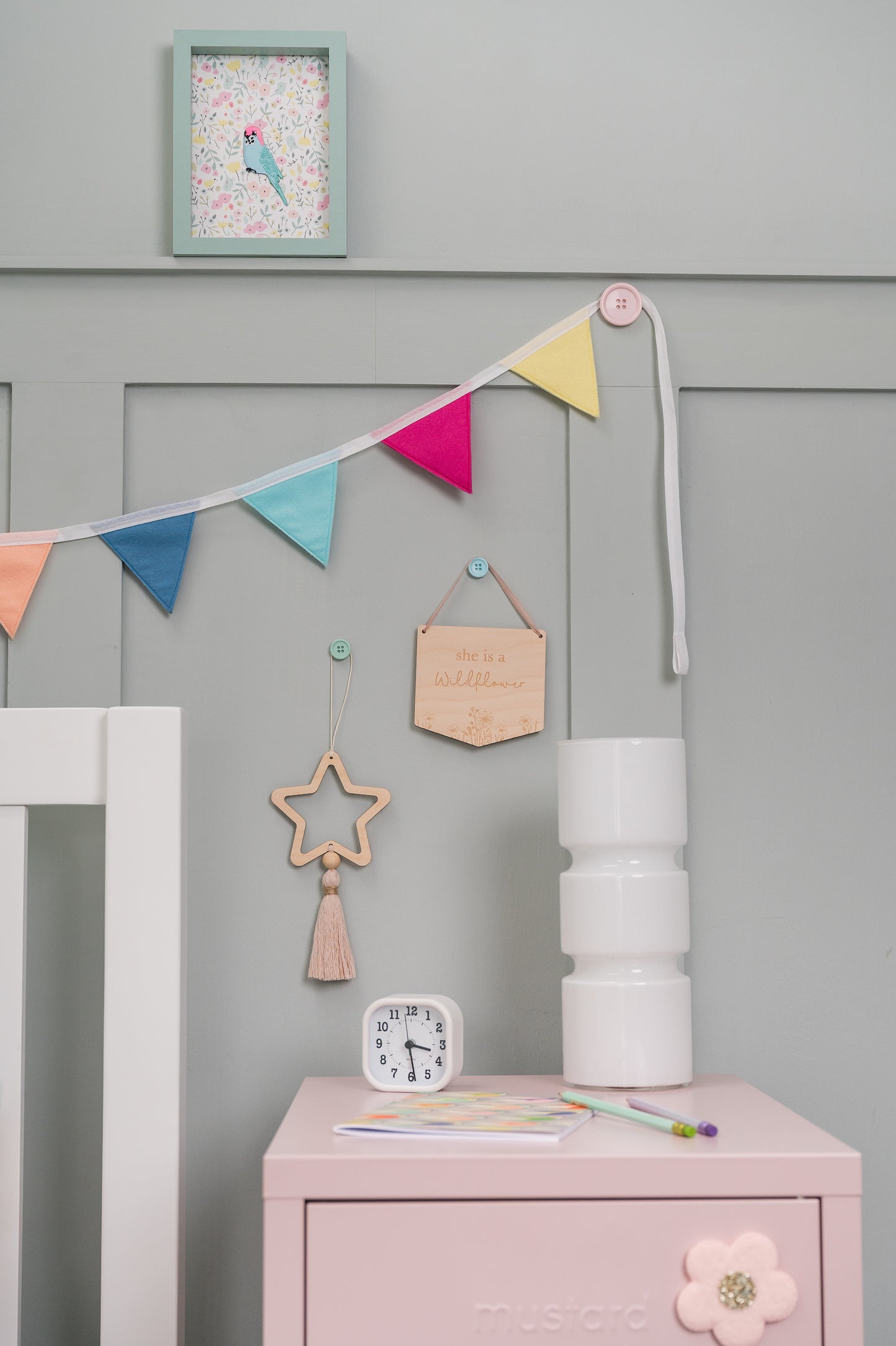 LOVELY BUTTON UPS® Button Wall Dots - Wall Hook Pastel Collection #03
