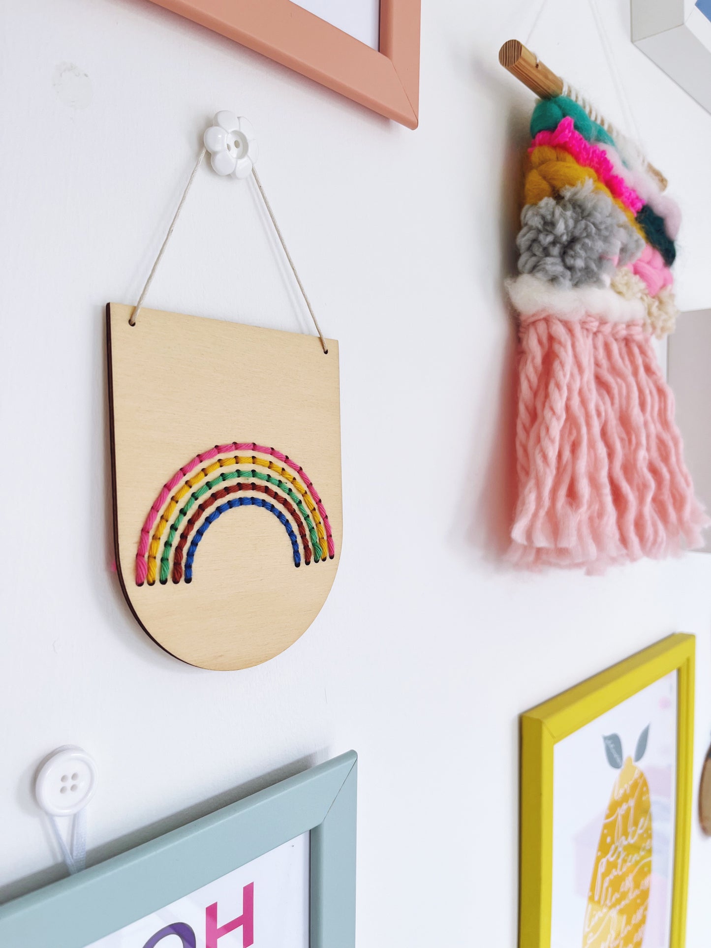 LOVELY BUTTON UPS ® Button Wall Hooks - Colour Kids Collection