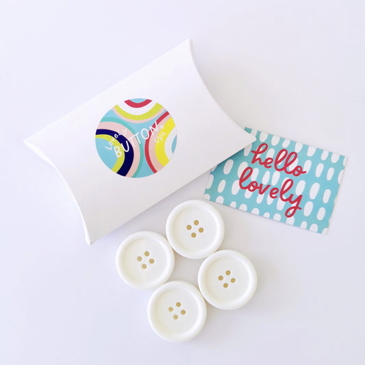 LOVELY BUTTON UPS®  Button Wall Dots -  Kids White
